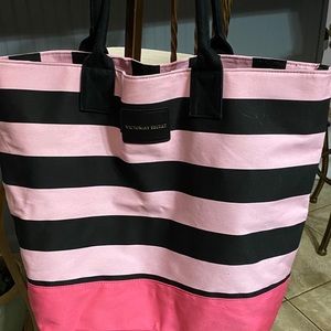 Limited addition Victoria Secret beach bag.